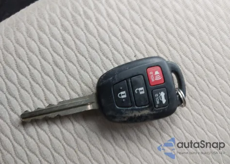 2014 Toyota Corolla Le Eco z USA, uszkodzony, nr VIN 5YFBPRHE5EP074682